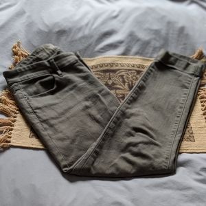 Ann Taylor sage green curvy skinny ankle jeans